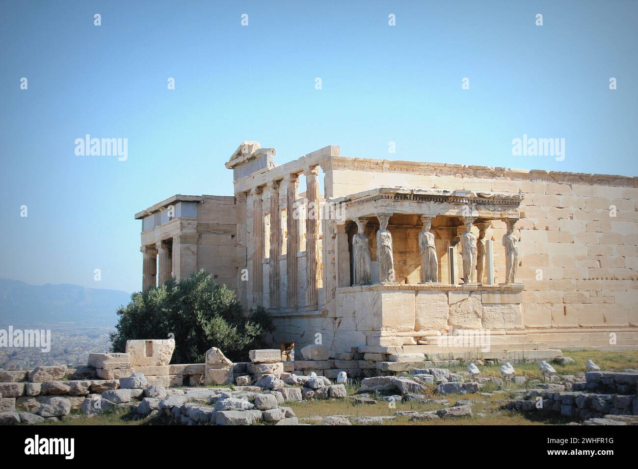 Tempel des Erechtheion bei Sonnenuntergang, Akropolis, Athen, Griechenland Stockfoto
