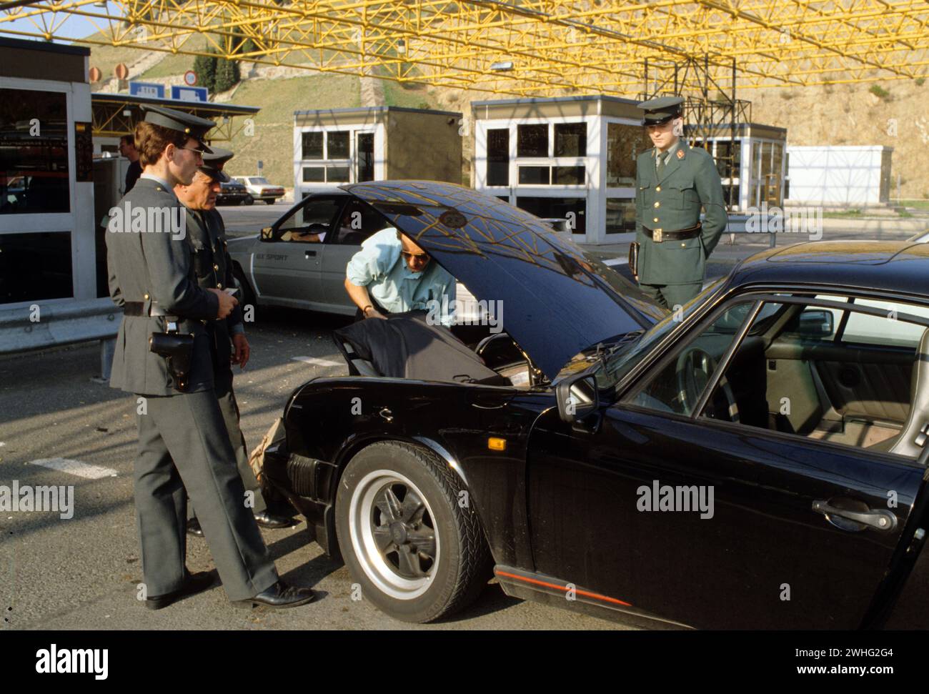 französisch-spanischer Grenzzollamt Le Perthus vor CEE Stockfoto