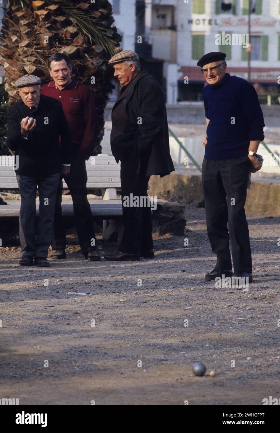 frankreich Petanque Senior-Goup alter Leute, die Petanque spielen Stockfoto