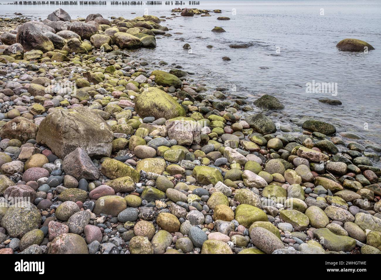 Farben am Naturstrand Stockfoto