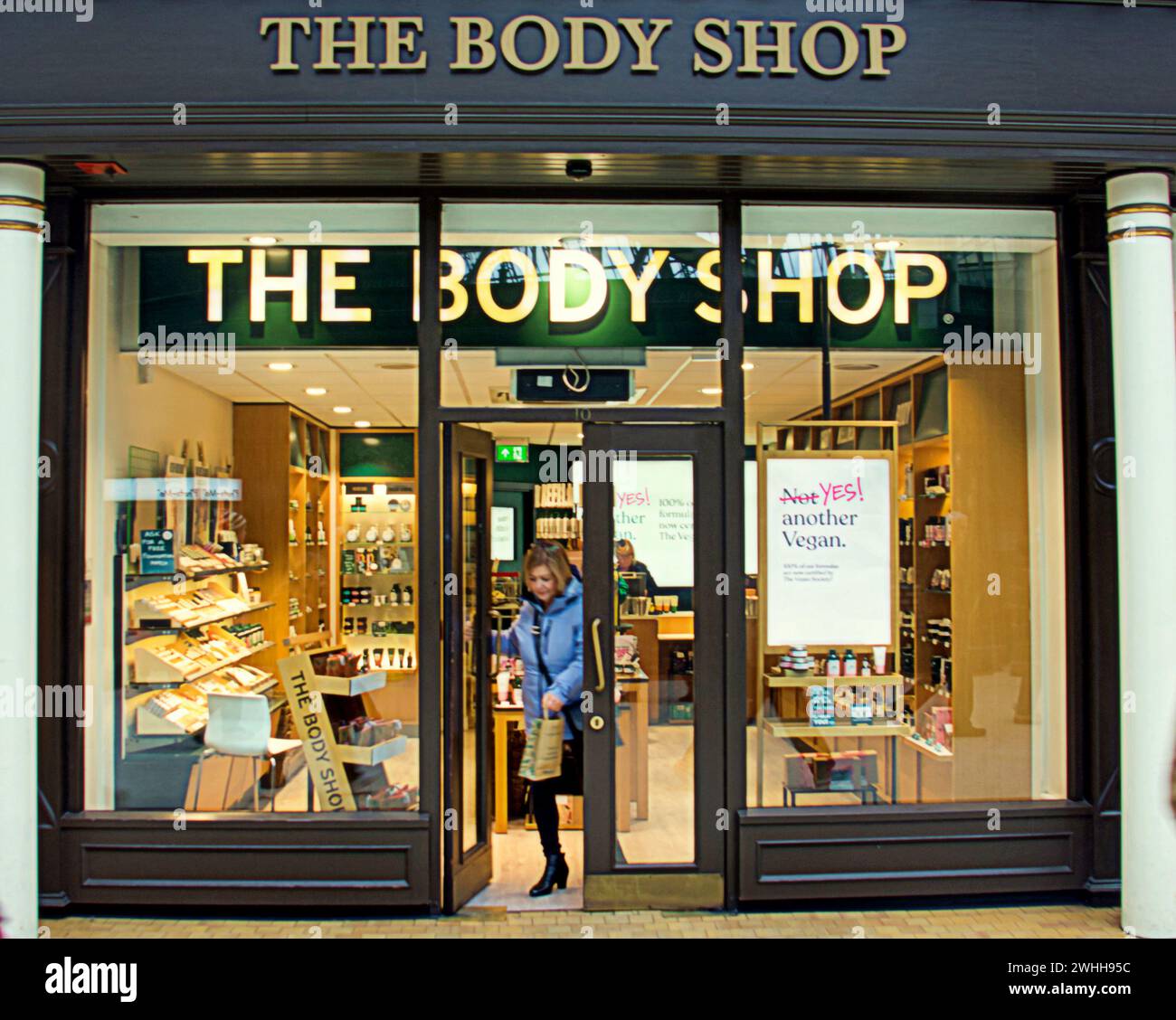 Glasgow, Schottland, Großbritannien. Februar 2024. Karosseriebau in der Verwaltung, da die Geschäfte im Hauptbahnhof weiterhin geöffnet sind. Credit Gerard Ferry/Alamy Live News Stockfoto