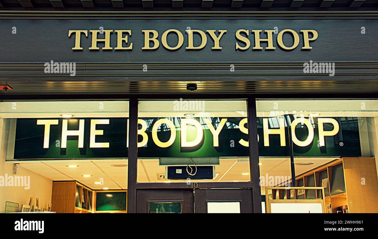 Glasgow, Schottland, Großbritannien. Februar 2024. Karosseriebau in der Verwaltung, da die Geschäfte im Hauptbahnhof weiterhin geöffnet sind. Credit Gerard Ferry/Alamy Live News Stockfoto