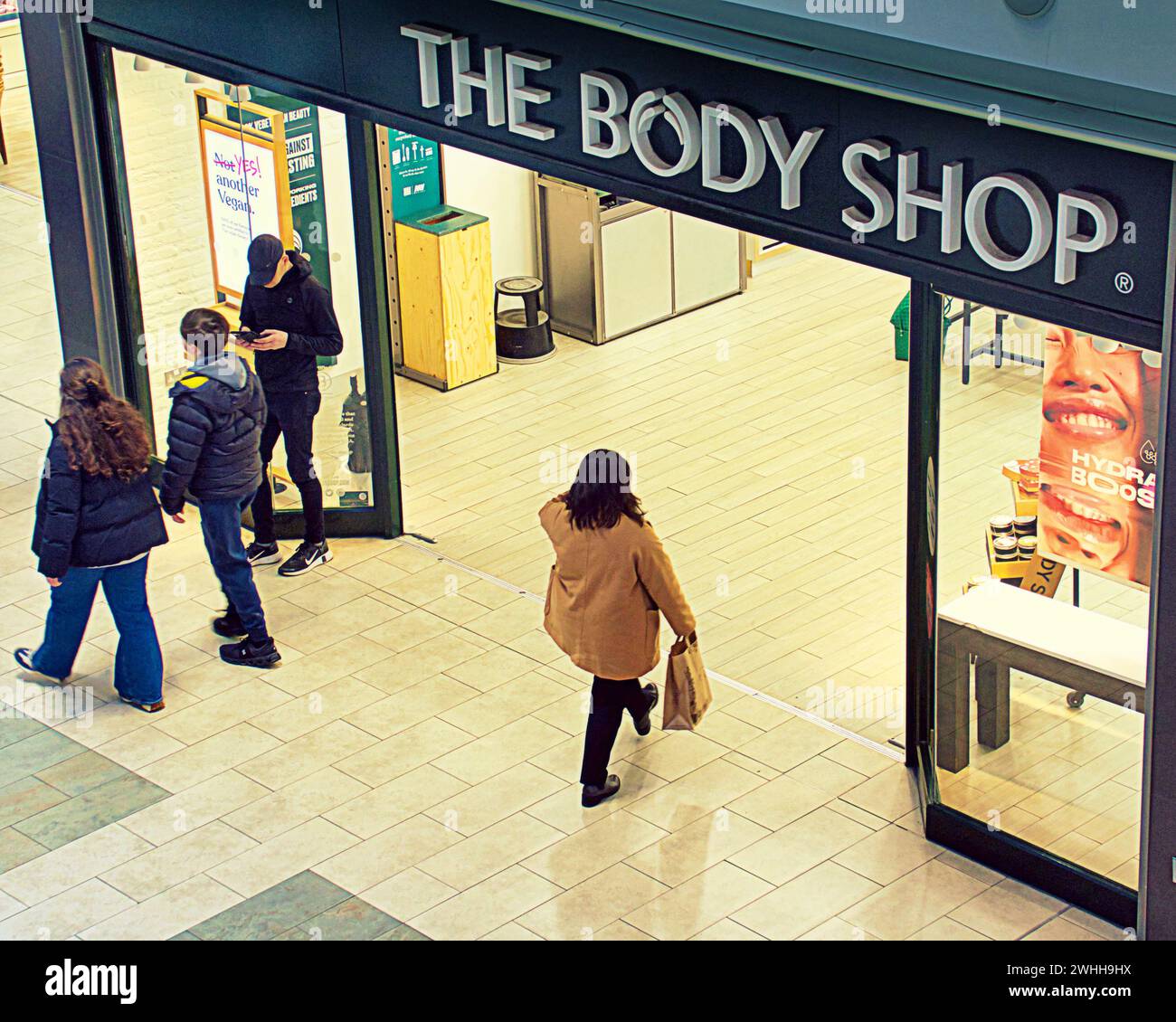 Glasgow, Schottland, Großbritannien. Februar 2024. Karosseriebau in der Verwaltung, da die Geschäfte im Zentrum von St. enoch geöffnet sind. Credit Gerard Ferry/Alamy Live News Stockfoto