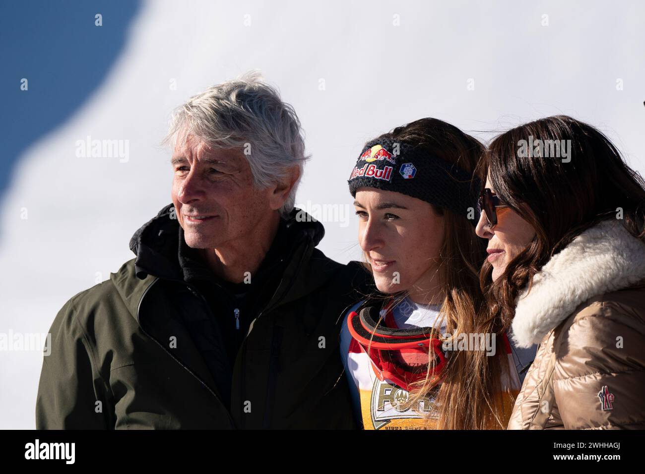 Cortina d’Ampezzo, Italien 27. Januar 2024. GOGGIA Sofia (Ita) 3. Platz mit Daniela Santanchè und Andrea Abodi, nach der Audi FIS Alpine Ski World Cup Wome Stockfoto