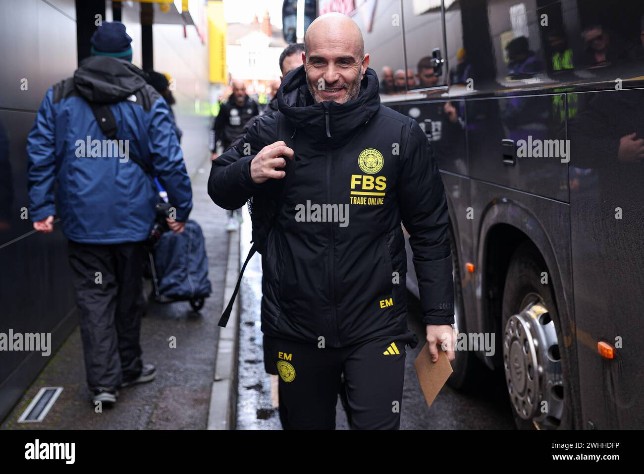 Leicester City-Manager Enzo Maresca kommt zum Sky Bet Championship Match in der Vicarage Road, Watford. Bilddatum: Samstag, 10. Februar 2024. Stockfoto