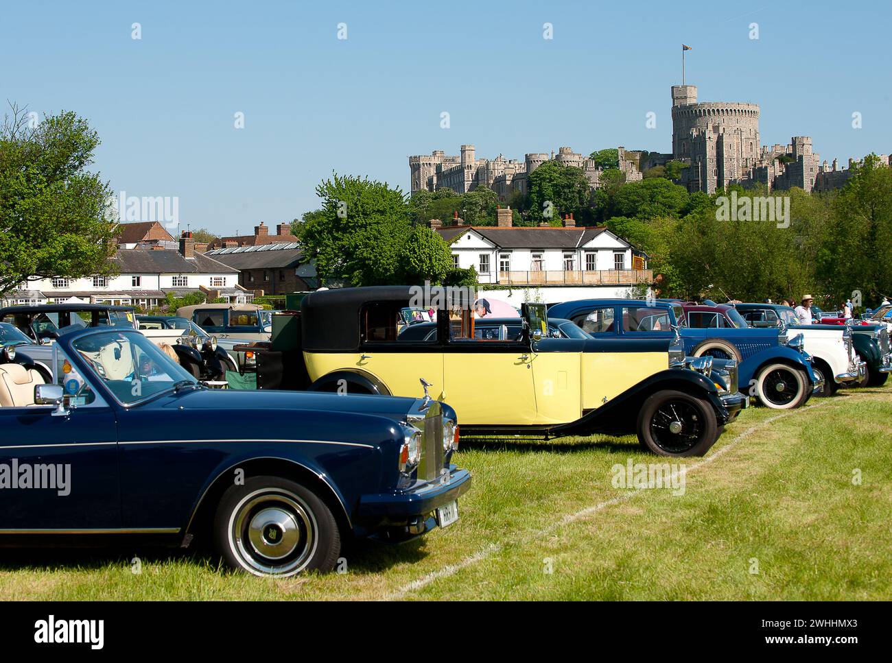 Eton, Windsor, Berkshire, Großbritannien. Mai 2008. Der Rolls Royce Club bringt seine alten Rolls Royce Autos zu den Brocas in Eton, Windsor, Berkshire. Kredit: Maureen McLean/Alamy Stockfoto