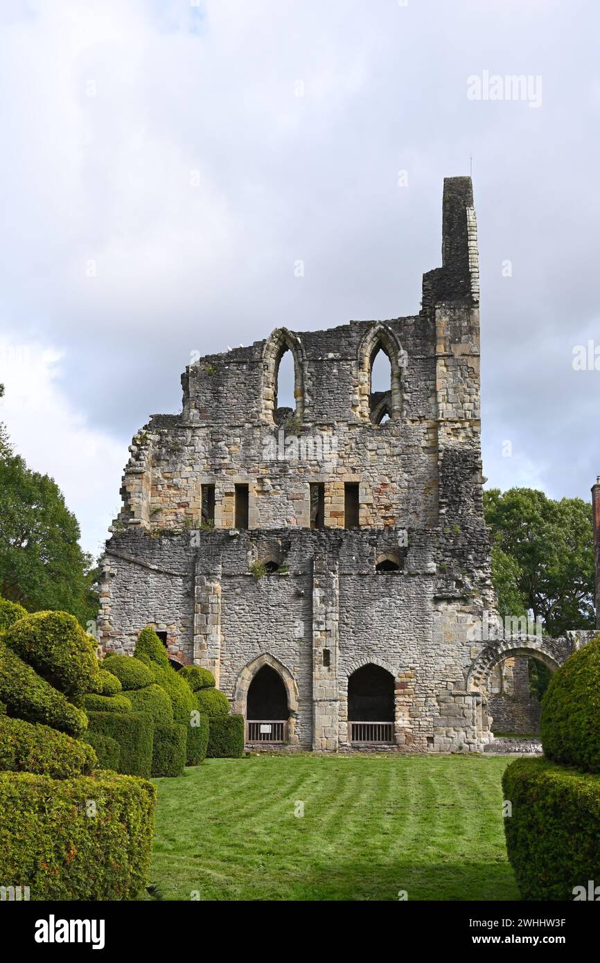 Wenlock, oder St. Milburga's Priory Kloster aus dem 12. Jahrhundert in Much Wenlock, Shropshire, Großbritannien September Stockfoto