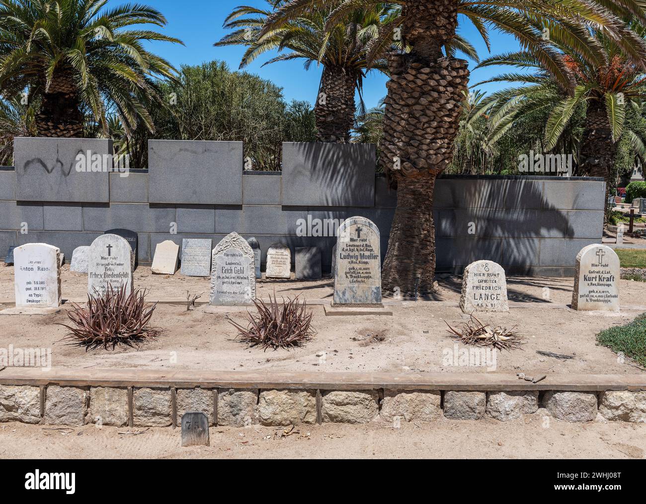 Deutsche Soldatengräber auf dem Swakopmund-Friedhof in Namibia Stockfoto