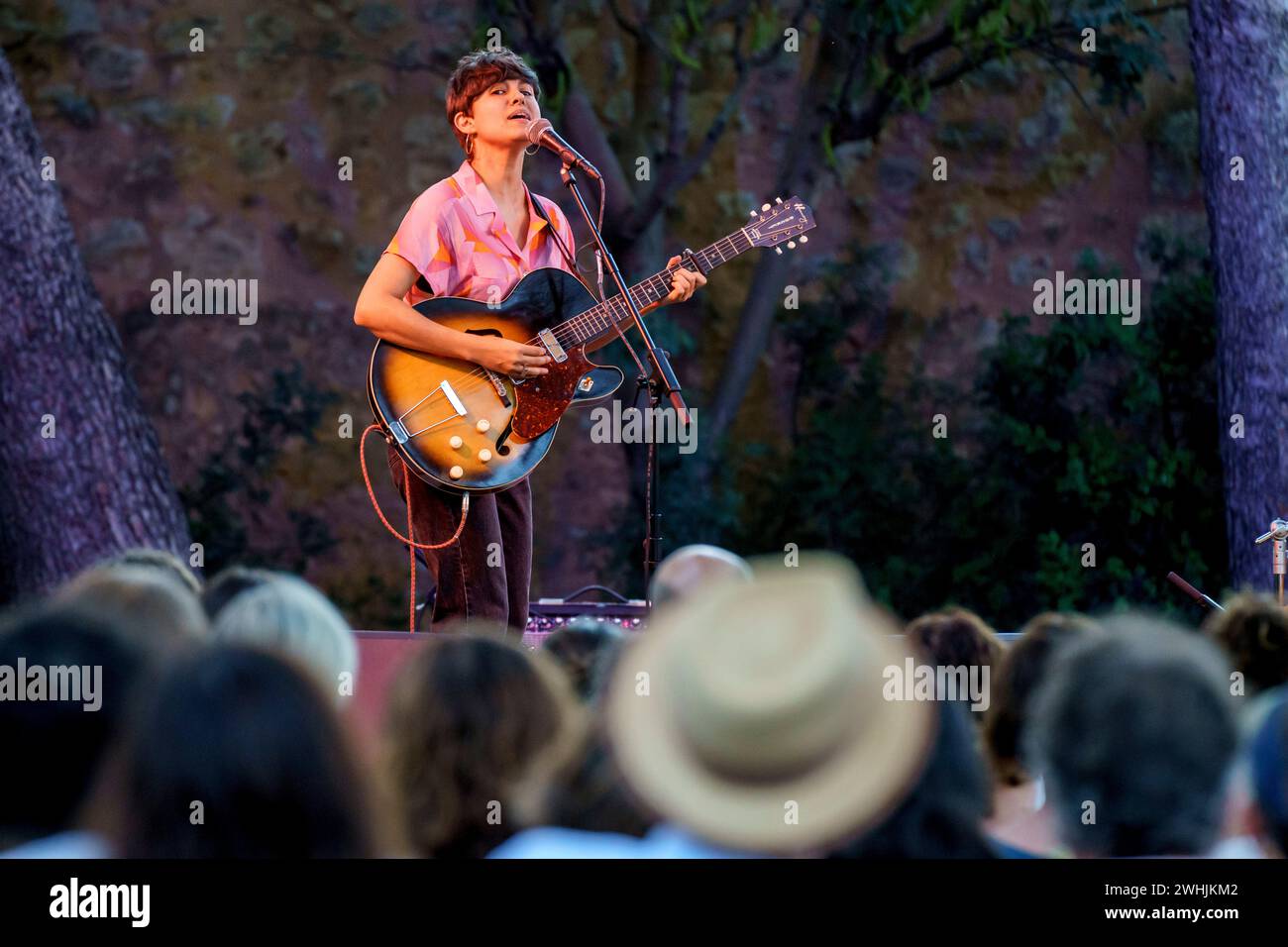 Anna Andreu im Konzert Stockfoto