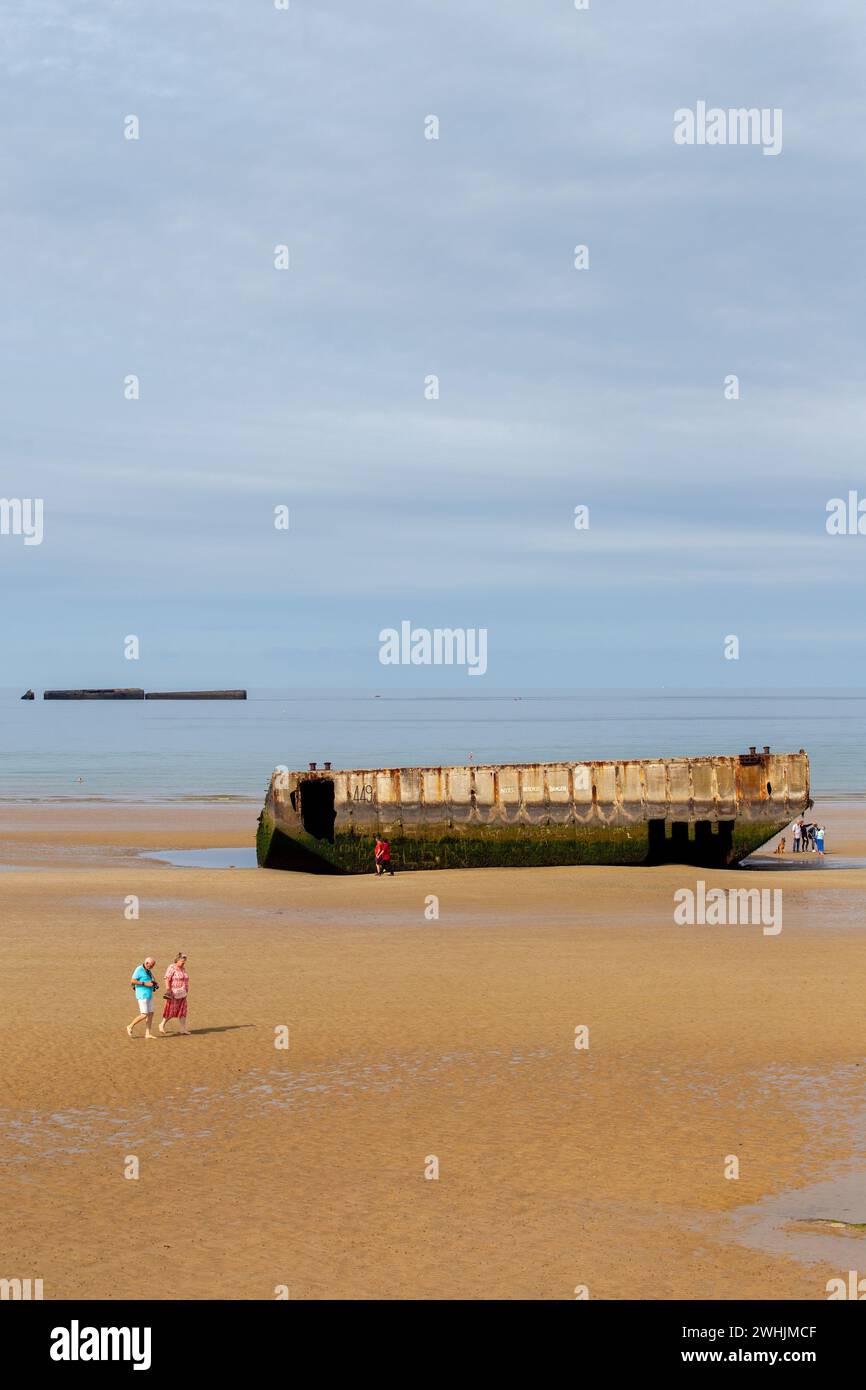 D-Day Ponton 449 am Gold Beach in Arromanches-les-Bains, Normandie, Frankreich Stockfoto