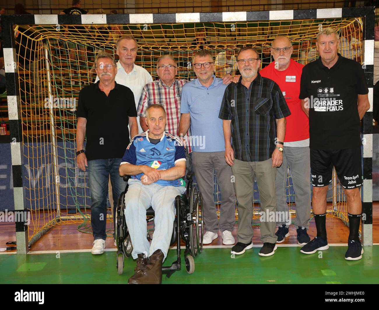 DDR-Handballlegenden vom SC Magdeburg beim Benefit Allstars Game 2023 in Magdeburg Stockfoto