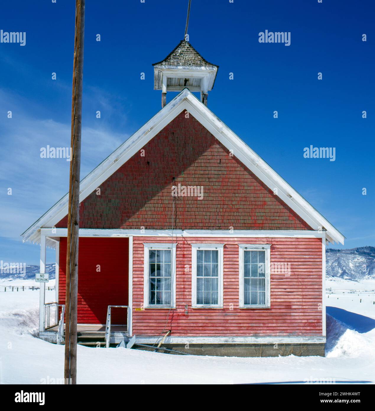 Alte verlassene Kirche im Schnee; Steamboat Springs; Colorado; USA Stockfoto