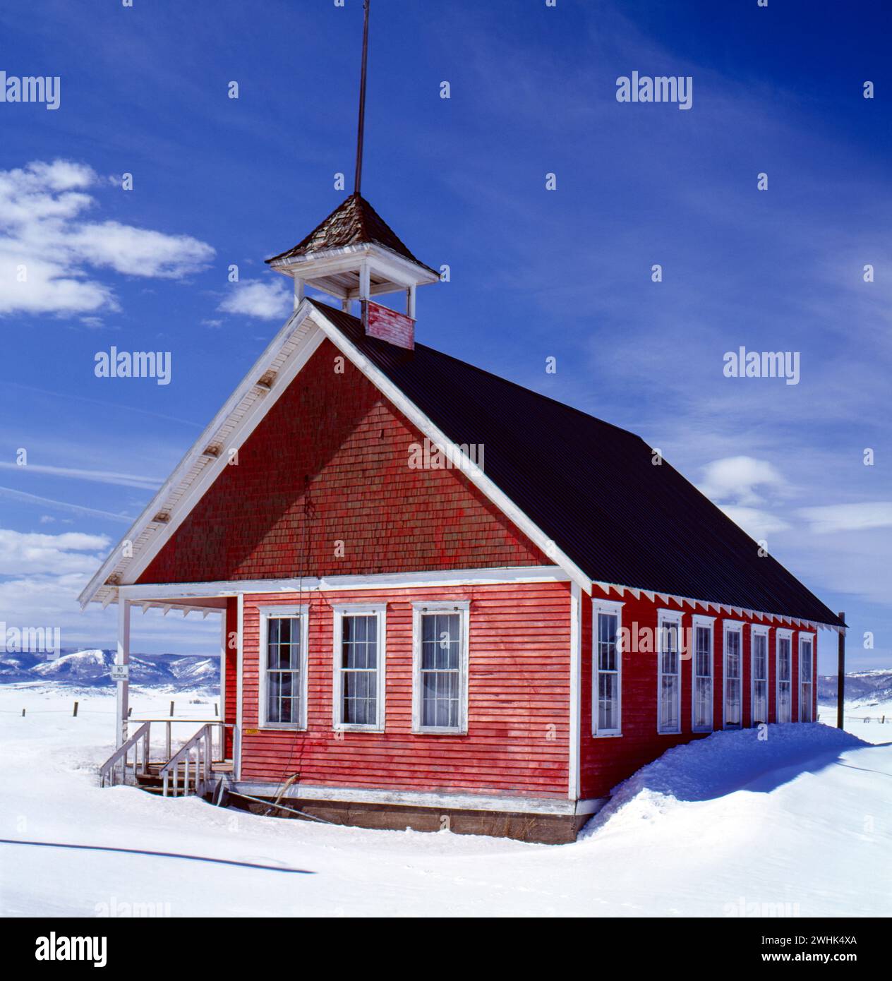 Alte verlassene Kirche im Schnee; Steamboat Springs; Colorado; USA Stockfoto