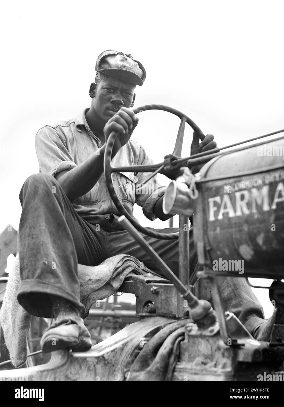 Fahrer des Mähdreschers von Hafer auf dem La Delta Project, Thomastown, Louisiana, USA, Marion Post Wolcott, U.S. Farm Security Administration, Juni 1940 Stockfoto
