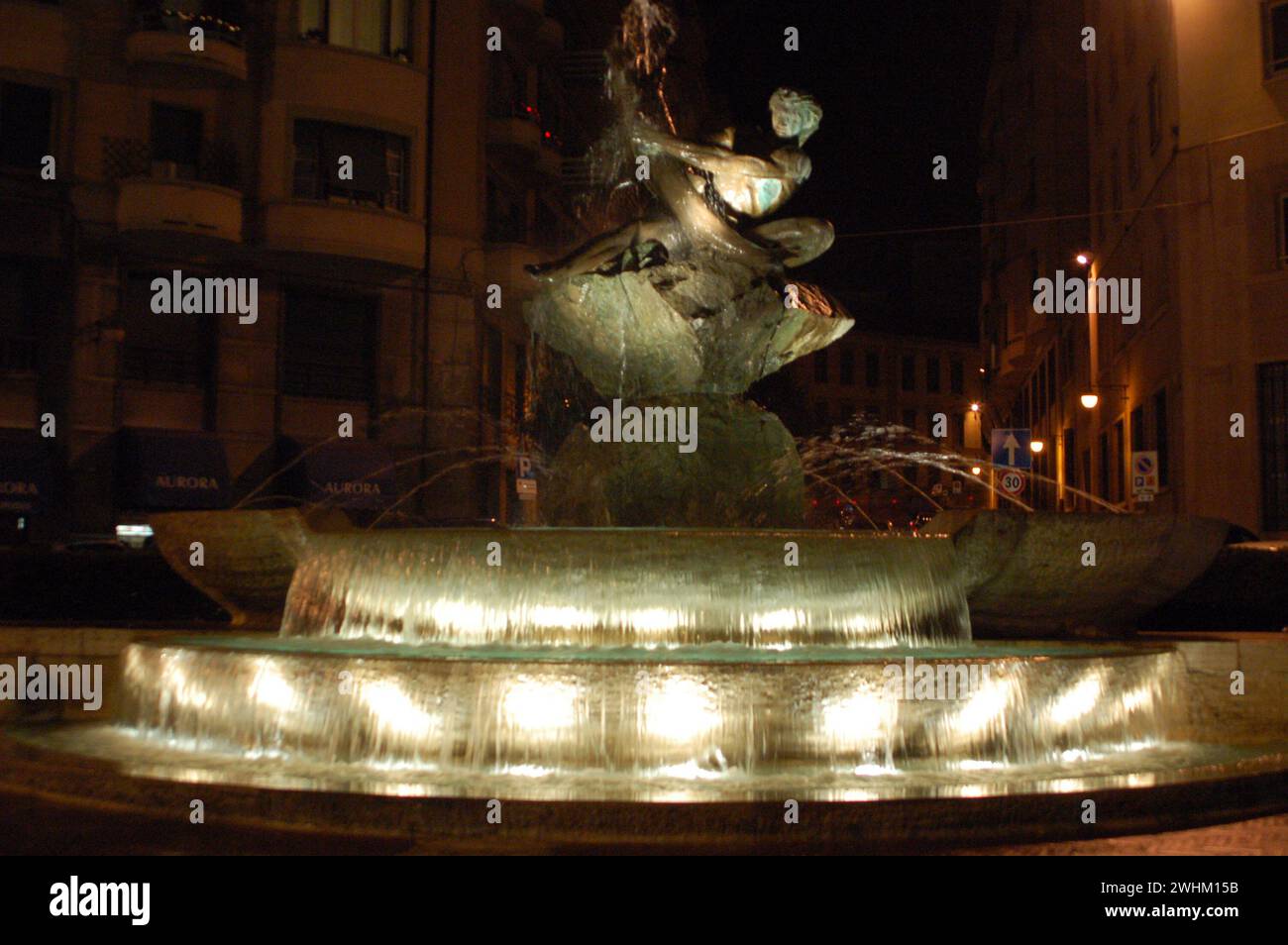 Savona-Brunnen auf dem Marconi-Platz Italien Stockfoto