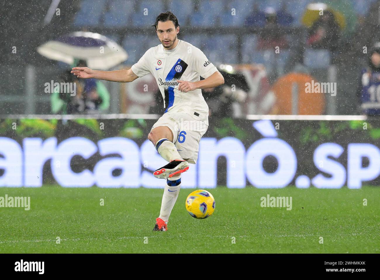 10. Februar 2024, Stadio Olimpico, Roma, Italien; Fußball der Serie A; Roma gegen Internazionale Milano; Matteo Darmian vom FC Internazionale Milan Stockfoto