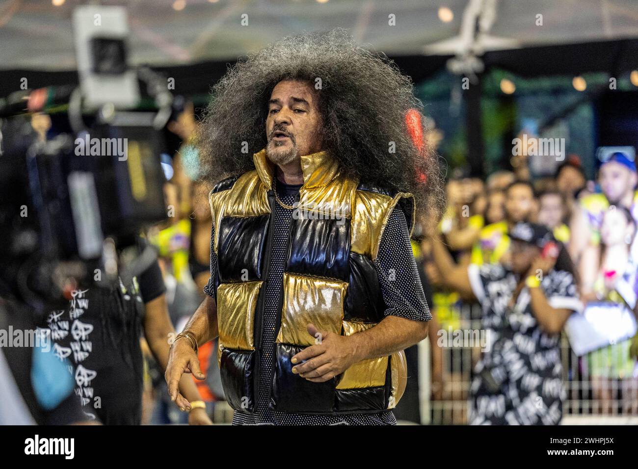 ao Paulo, Brasilien, am 10. Februar 2024. Die Samba-Schule Vai-Vai paradiert am 10. Februar 2024 in der Sondergruppe der Samba-Schulen von Sao Paulo im Anhembi Sambadrome in Sao Paulo, Brasilien. (Foto: Pedro Paulo Diaz/Thenews2/NurPhoto) Credit: NurPhoto SRL/Alamy Live News Stockfoto