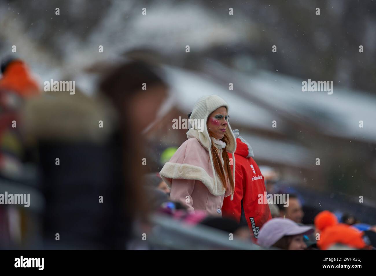 Animatoren in Aktion beim AUDI FIS Ski World Cup 2023/2024, 9. Damen Riesenslalom am 11. Februar 2024 im Avet (Soldeu, AUDI FIS Ski World Cup) Stockfoto