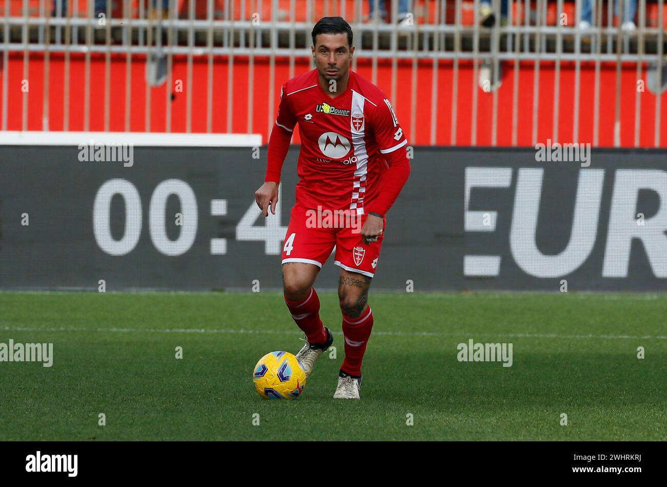 Foto Alberto Mariani/LaPresse 11. Februar 2024 - Monza Brianza, Italia - Sport, calcio - Monza vs Hellas Verona - Campionato italiano di calcio Serie A Tim 2023/2024 - Stadio U-Pouwer. Nella Foto: Armando Izzo 11. Februar 2024 Monza Brianza Italien - Sport, Fußball - Monza vs Hella Verona - italienische Serie A timFußballmeisterschaft 2023/2024 - Stadio U-PouwerStadium. Im Bild: Stockfoto