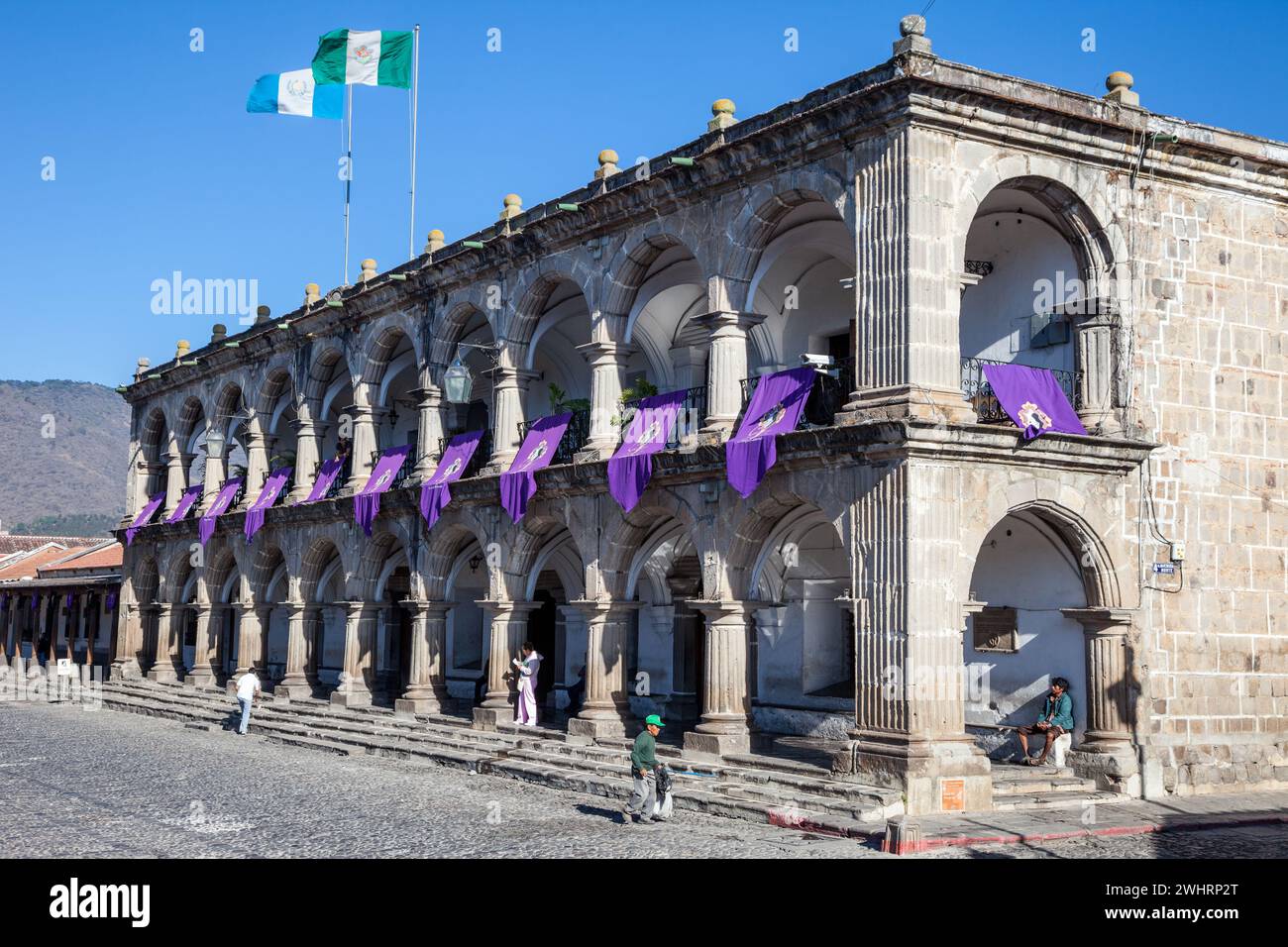 Antigua, Guatemala. Die Ayuntamiento, Gehäuse Stadtverwaltung Büros. Stockfoto