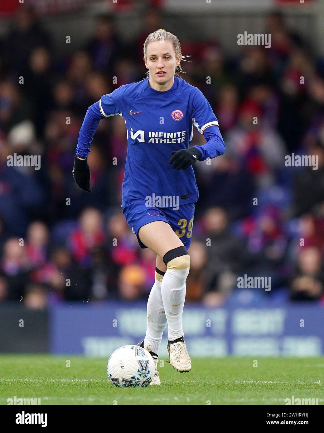 Chelsea's Nathalie Bjorn beim fünften Spiel des Adobe WFA Cup in Kingsmeadow, London. Bilddatum: Sonntag, 11. Februar 2024. Stockfoto