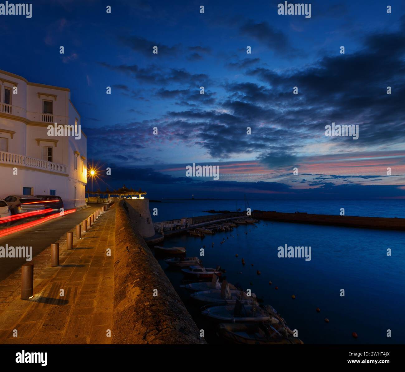 Am Abend Schloss Gallipoli, Apulien, Italien Stockfoto