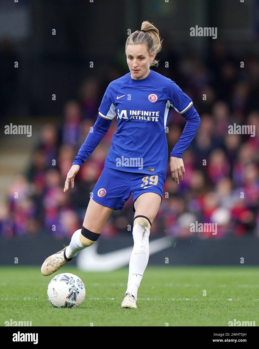 Chelsea's Nathalie Bjorn beim fünften Spiel des Adobe WFA Cup in Kingsmeadow, London. Bilddatum: Sonntag, 11. Februar 2024. Stockfoto