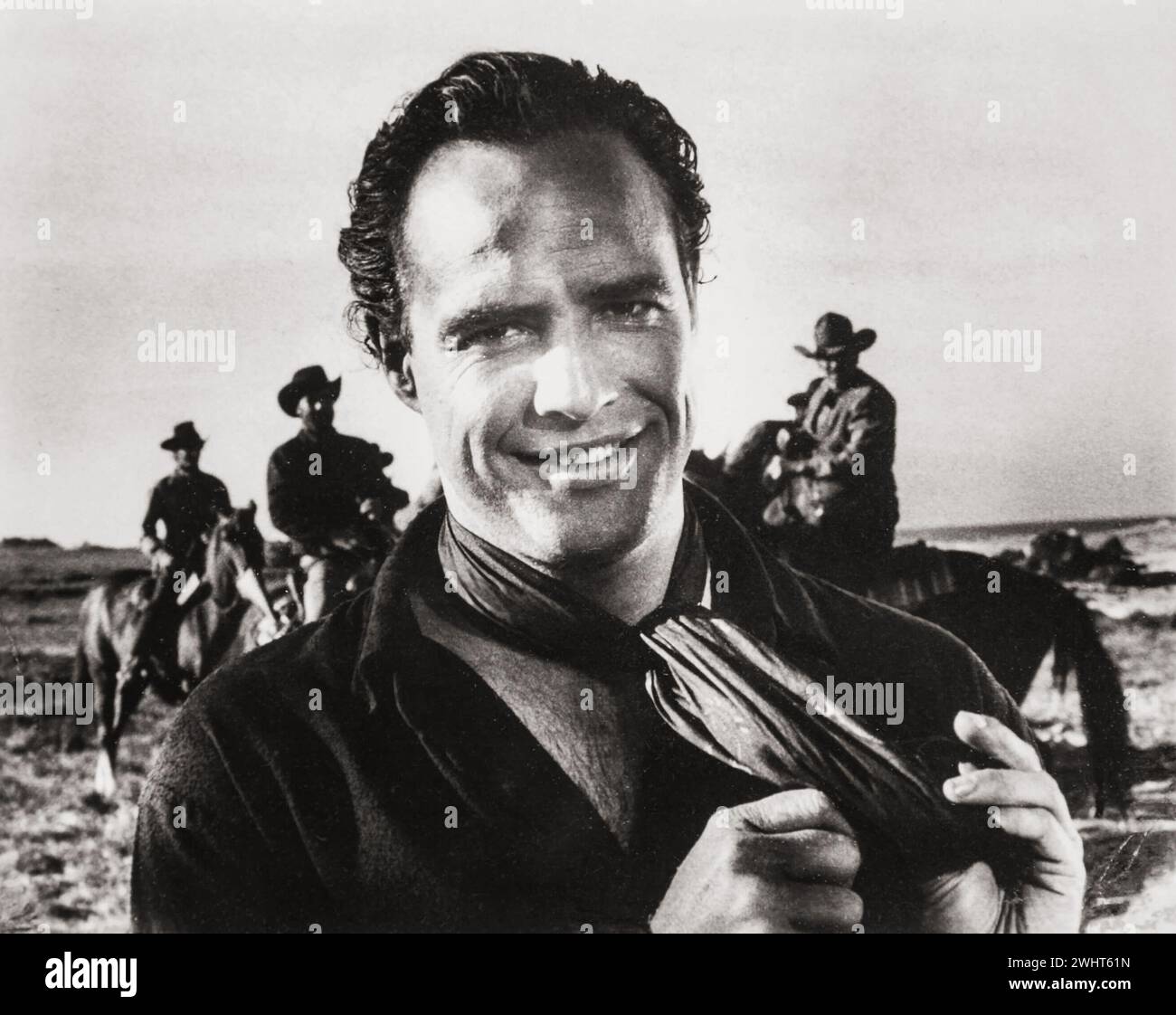 Legendärer Schauspieler, ein lächelnder Marlon Brando in One-Eyed Jacks, Werbefoto (Paramount, 1961) Stockfoto