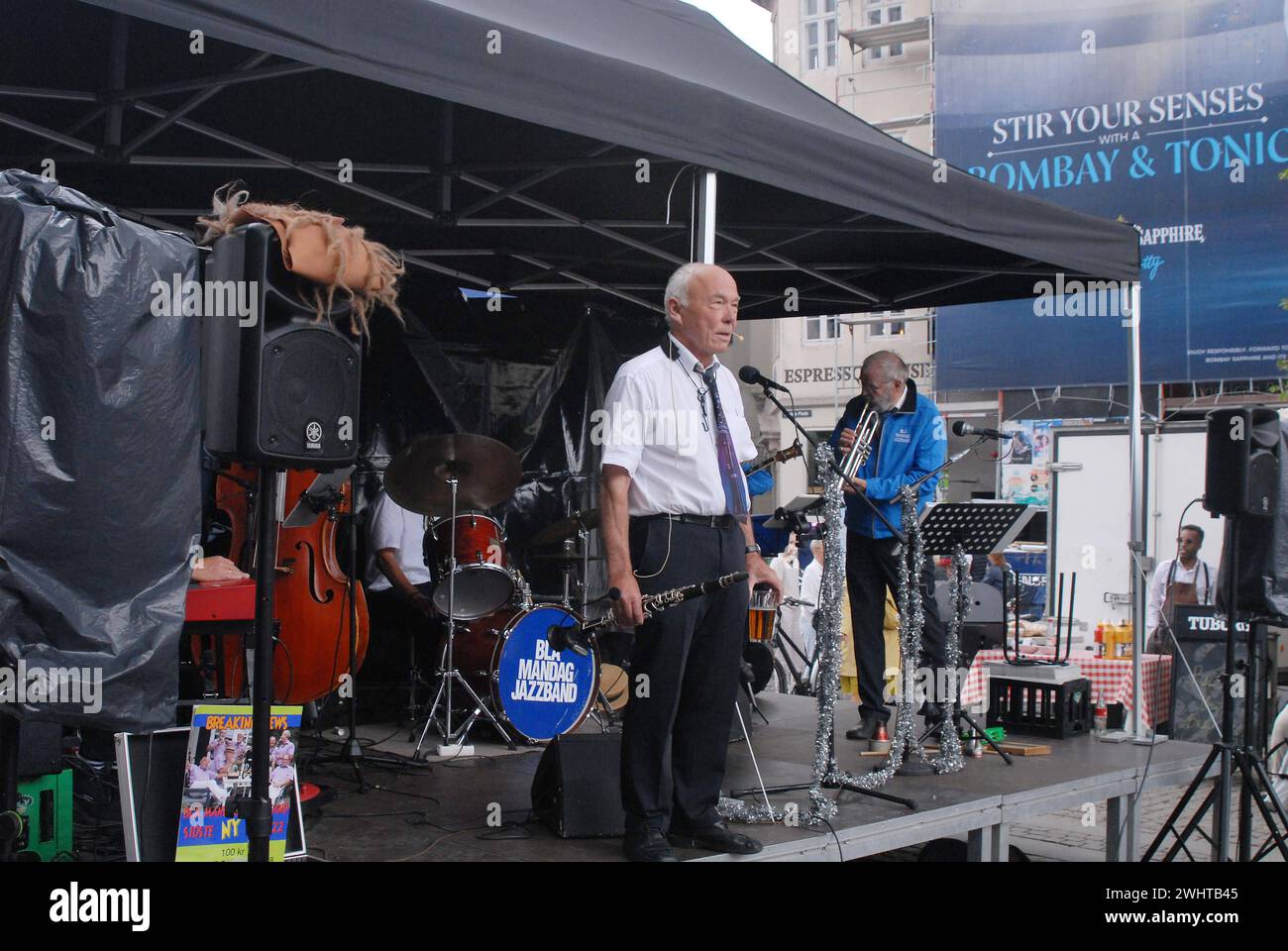 03 Juli 2023/ Blue monday Jazbad spielt beim Copenhagen jazzfestival 2023 bei Hojbro mplads in Kopenhagen Denamrk Photo.Francis Joseph Dean/Dean Pictures Stockfoto
