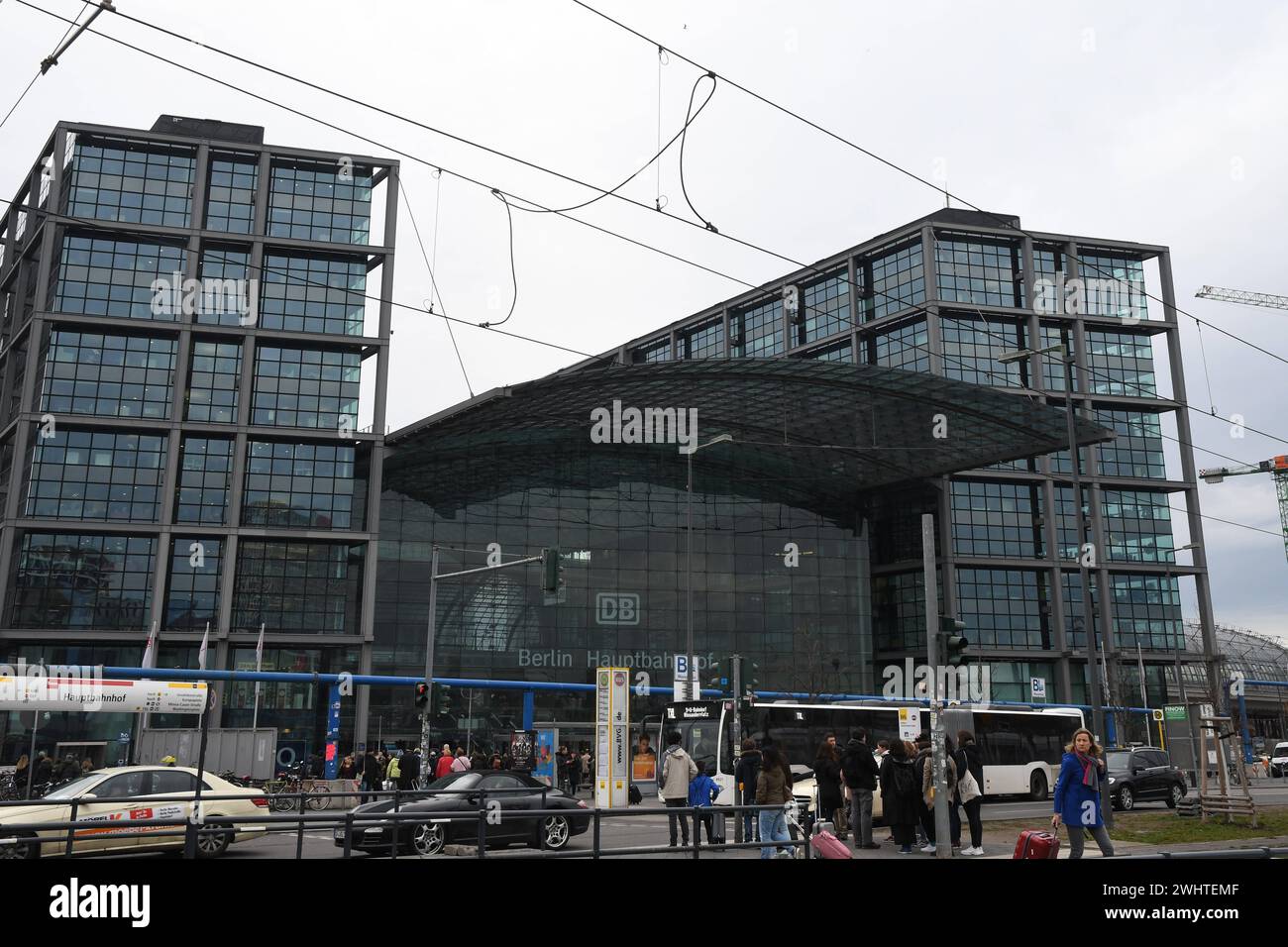 Berlin /Deutschland . 04.März 2019 /.DB erlin Hautbahnhof neuer Berliner Bahnhof in der deutschen Hauptstadt Berlin. Foto: Francis Joseph Dean / Deanpictures. Stockfoto