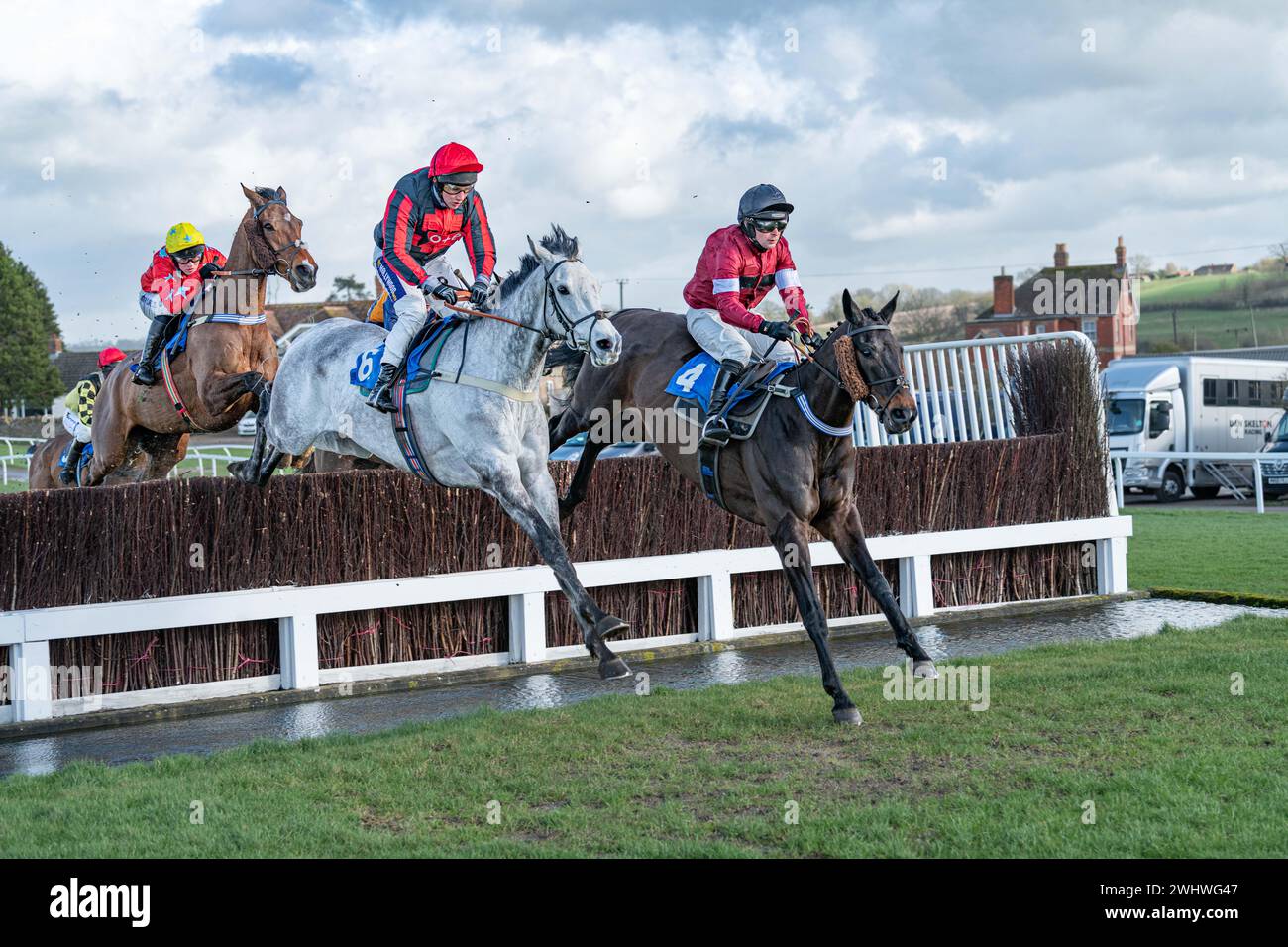 Zweites Rennen in Wincanton, Samstag, 19. Februar 2022, Steeple Chase Stockfoto