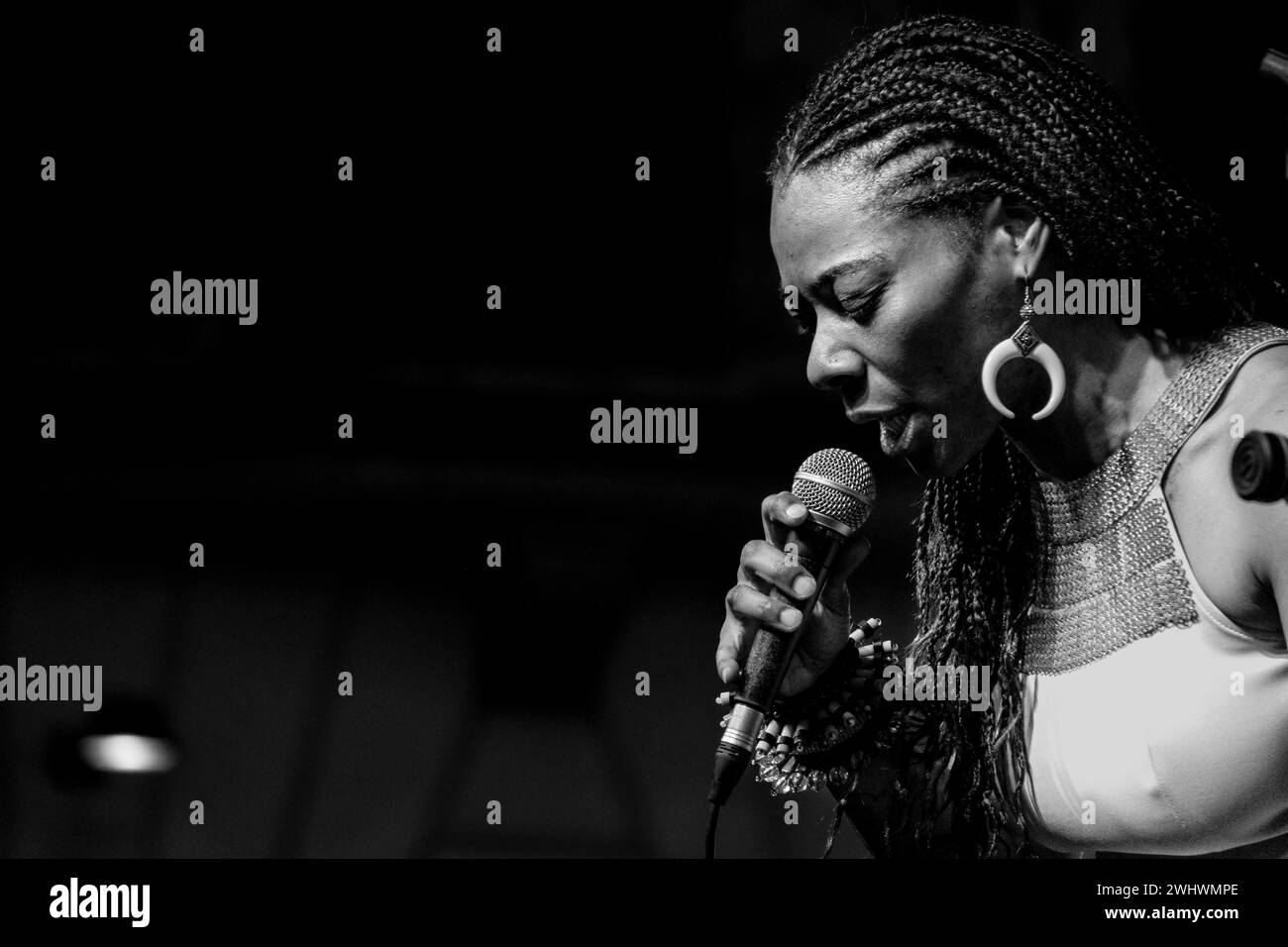 Concha Buika con la Orquesta SinfÃ³nica de las Islas Baleares Stockfoto