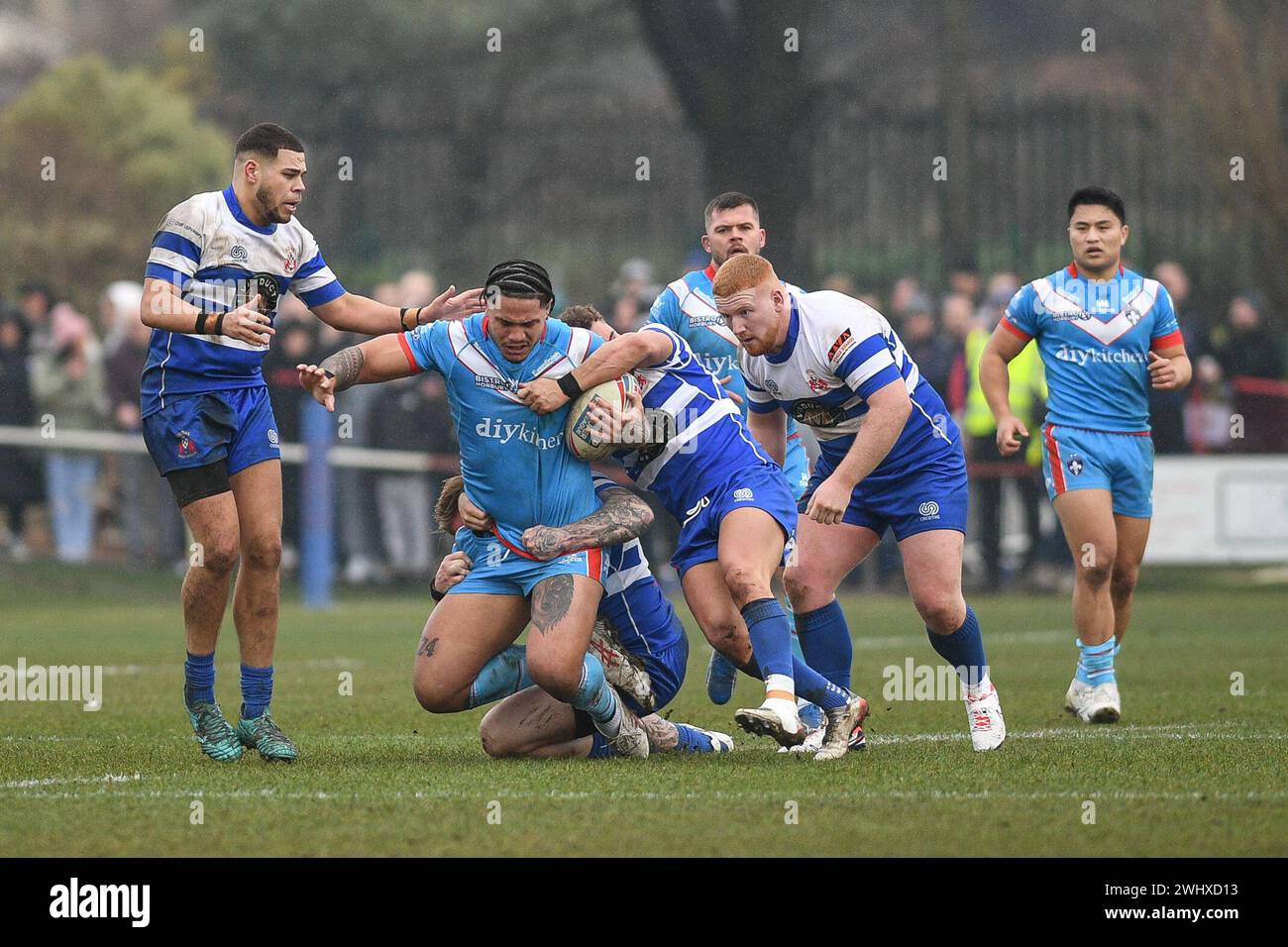 Halifax, England - 7. Februar 2024 - Renouf Atoni von Wakefield Trinity fährt vorwärts. Rugby League Challenge Cup, Siddal ARLFC vs Wakefield Trinity in Chevinedge (Siddal Sports and Community Centre), Halifax, UK Dean Williams Stockfoto