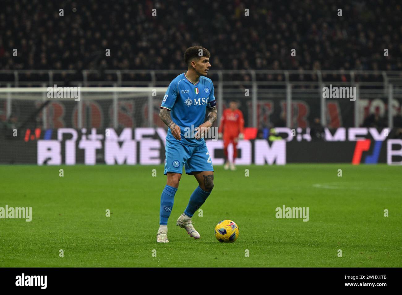 Giovanni Di Lorenzo vom SSC Napoli während des italienischen Fußballspiels der Serie A zwischen dem AC Mailand und dem SSC Napoli am 11. februar 2024 im Stadion Giuseppe Meazza San Siro Siro in Mailand. Foto: Tiziano Ballabio Stockfoto