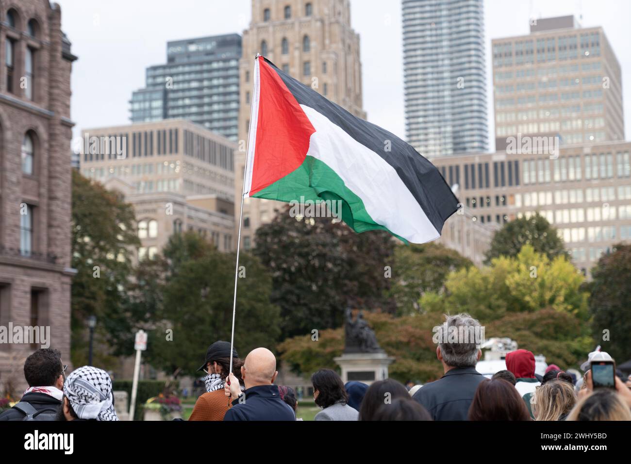 Toronto, Kanada - 18. Oktober 2023: Aus Kanada mit Hoffnung: Toronto gegen den israelisch-Gaza-Konflikt Stockfoto
