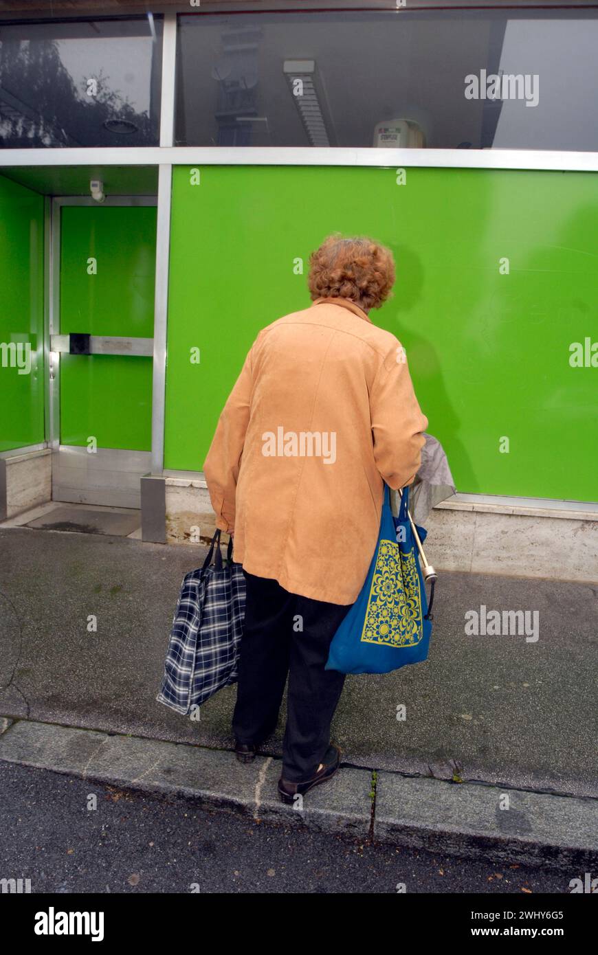 Frau in Jahren Stockfoto
