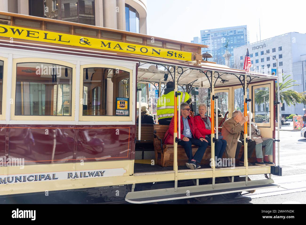 San Francisco Powell & Mason Cable Car, Powell Street, Union Square, San Francisco, Kalifornien, Usa Stockfoto