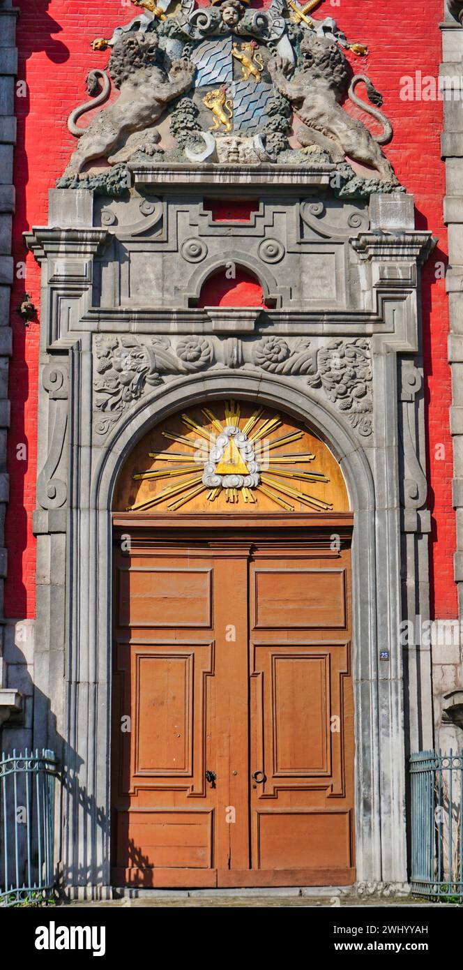 Kirchentür mit Gottes Auge, St. Paul in LiÃ¨ge Stockfoto
