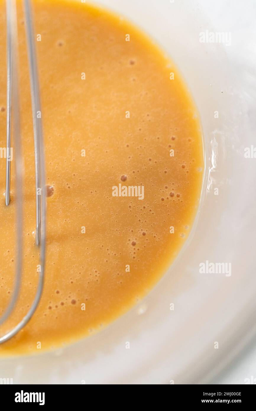 Eierlikör-Pfannkuchen Stockfoto