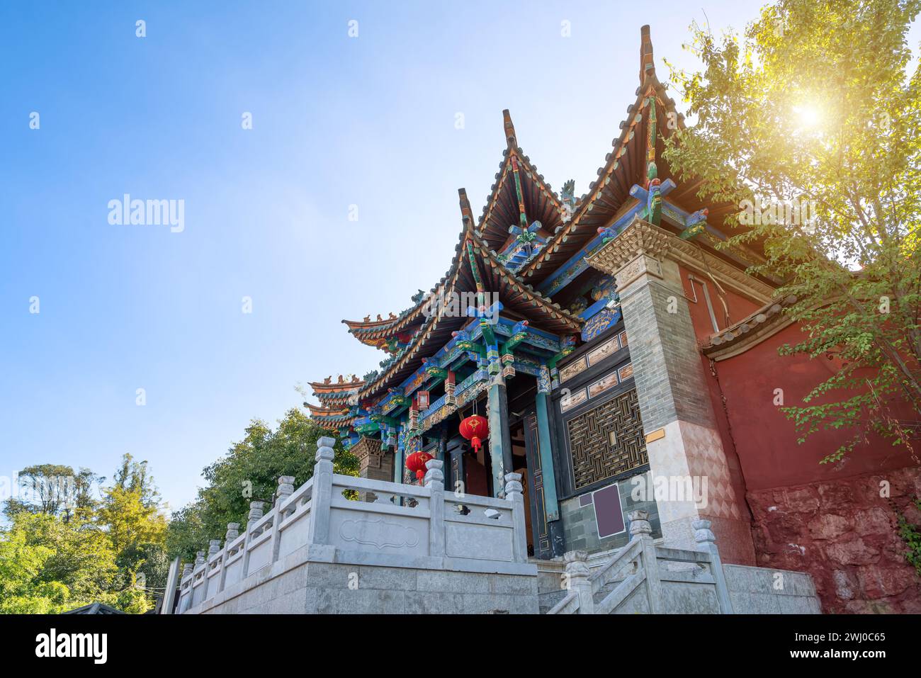 Der legale Tempel befindet sich in der antiken Stadt Guandu in den südöstlichen Vororten von Kunming, Yunnan, China. Stockfoto