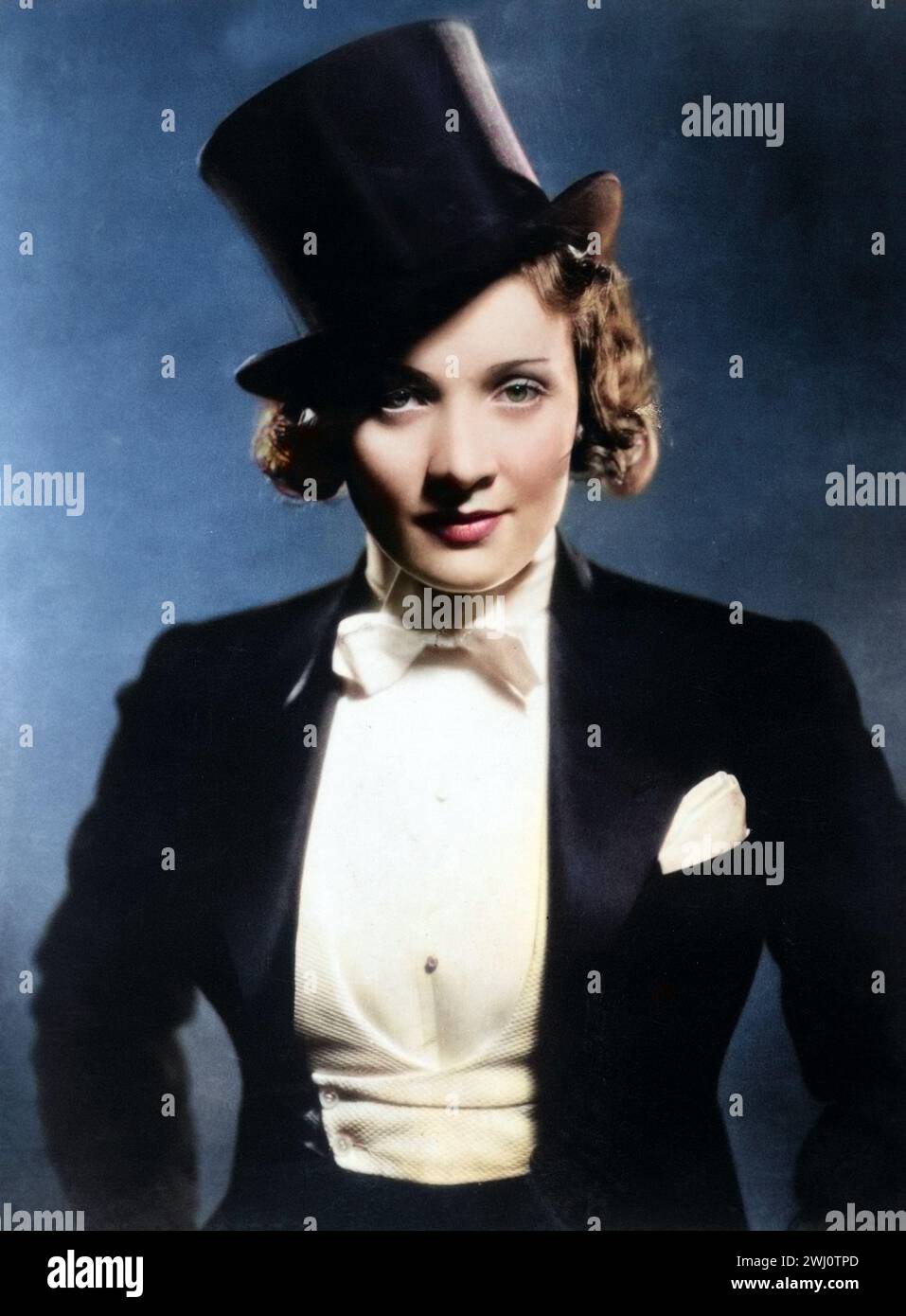 Porträt von Marlène Dietrich, Paramount, 1932 coloriert Stockfoto