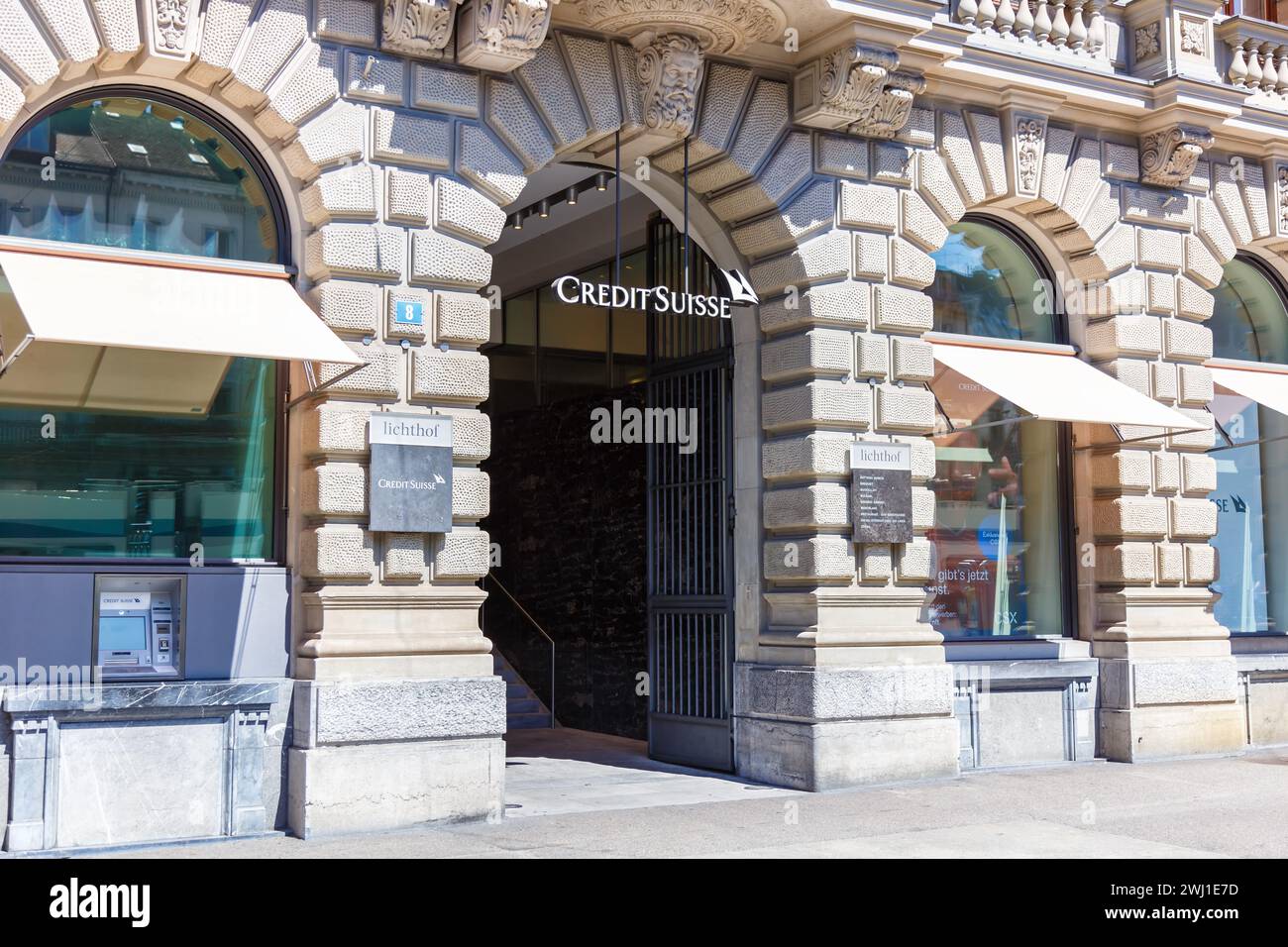 Hauptsitz der Credit Suisse Bank am Paradeplatz in Zürich, Schweiz Stockfoto