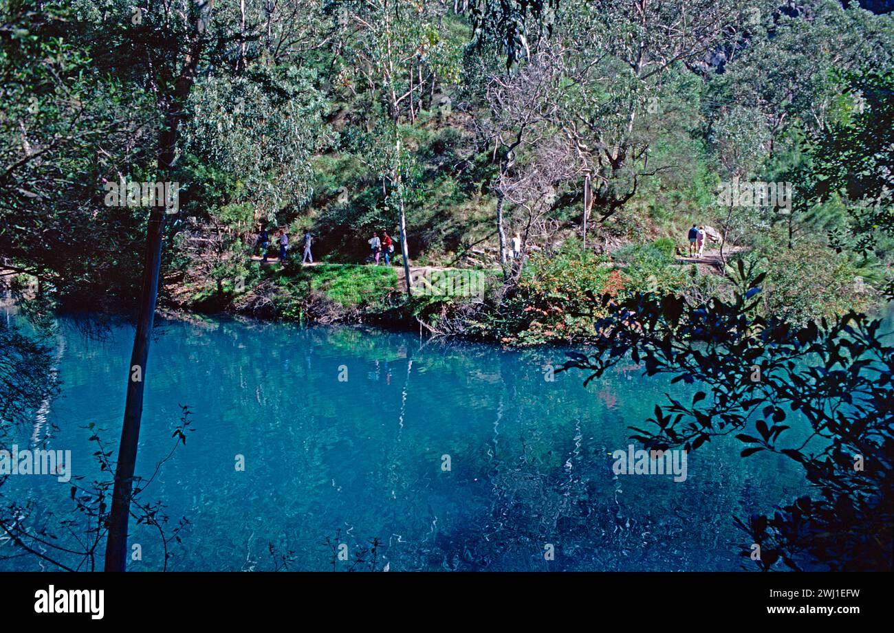 Australien. New South Wales. Blue Mountains Nationalpark. See bei den Jenolan Caves. Stockfoto