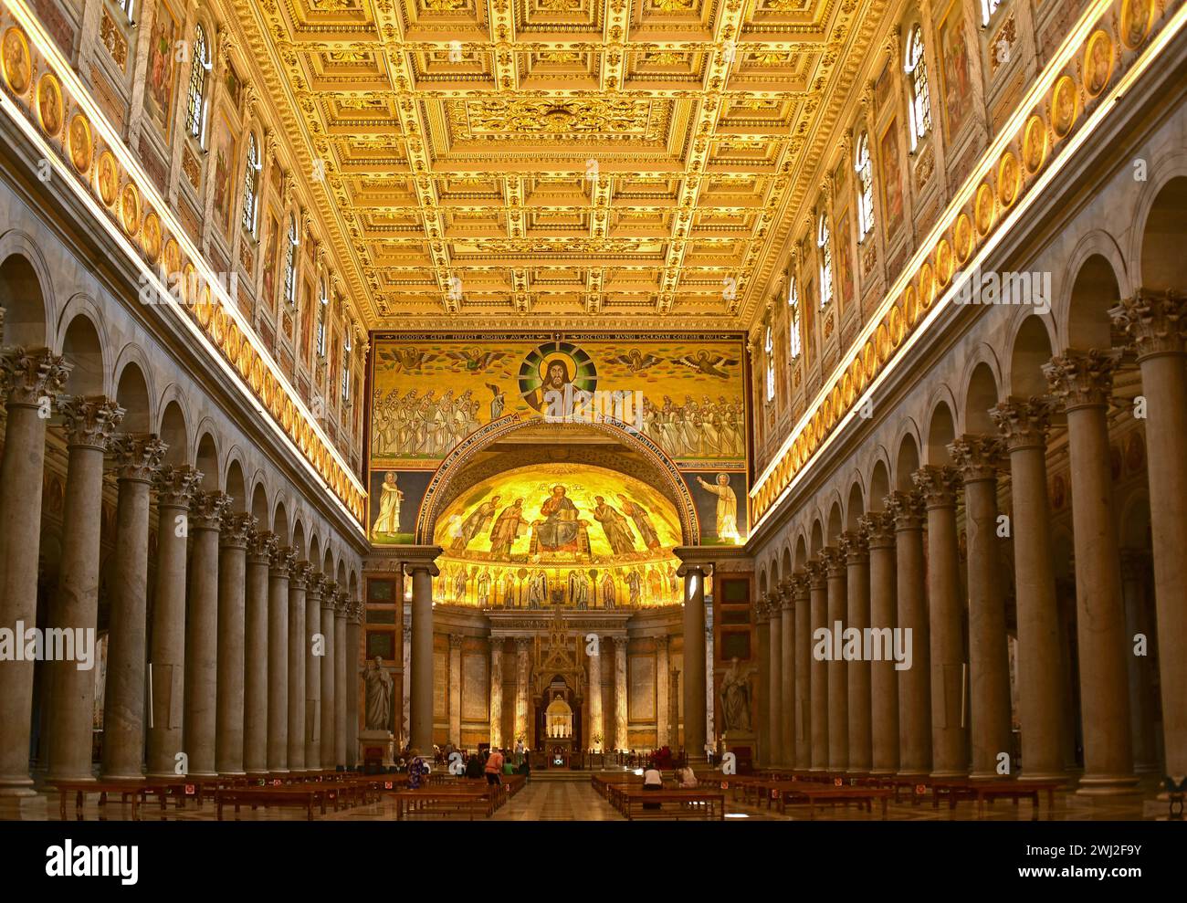 Basilika San Paolo Fuori le Mura, innen, Rom, Italien Stockfoto