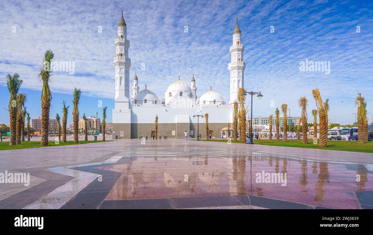 Al-Madinah al-Munawwarah, Saudi-Arabien - 09. März 2023, Panoramablick Moschee Al-Quba, Medina, Saudi-Arabien Stockfoto