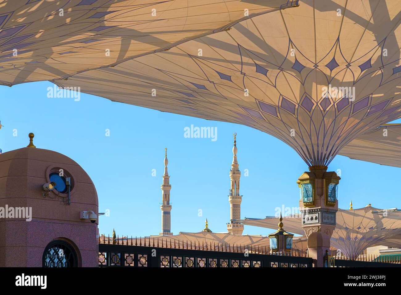 Al-Madinah al-Munawwarah, Saudi-Arabien - 09. März 2023, Hauptmoschee des Propheten Muhammad Al-Masjid an-Nabawi, Medina, Saudi-Arabien Stockfoto