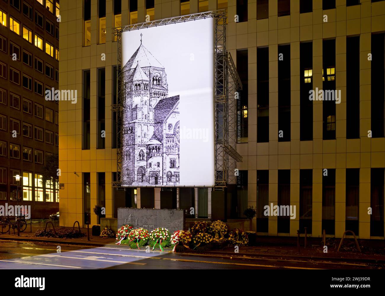 Lichtinstallation von Mischa Kuball mit dem Titel Missing Link, Düsseldorf, Deutschland, Europa Stockfoto