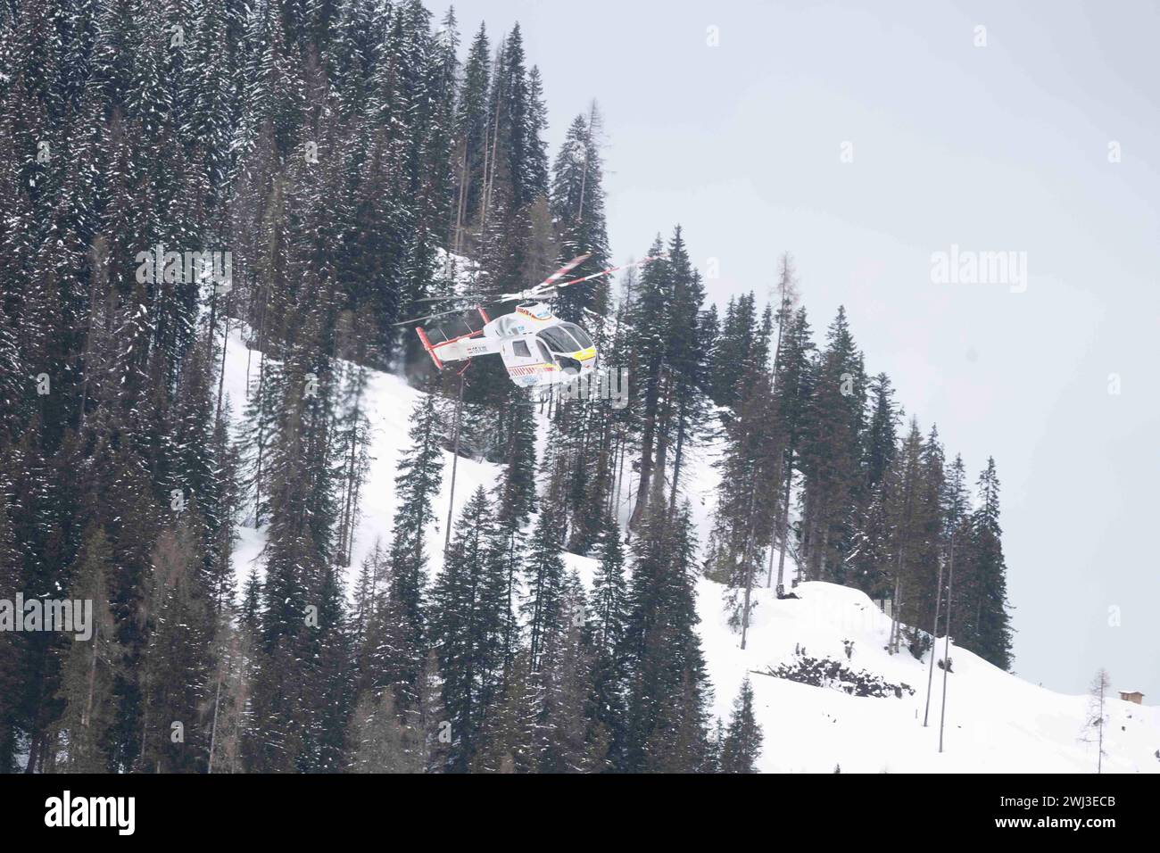 12.02.2024, Zauchensee, AUT, unterwegs in Salzburg, Themenbild, Verschiedene Themenbilder, Symbolbild, Notarzthubschrauber, im Bild Rettungshubschrauber, Notarzthubschrauber, erste Hilfe, Martin, Flugrettung, *** 12 02 2024, Zauchensee, AUT, unterwegs in Salzburg, Themenbild, verschiedene Themenbilder, Symbolbild, Nothubschrauber, auf dem Bild Rettungshubschrauber, Notfallhubschrauber, erste Hilfe, Martin, Luftrettung, Stockfoto