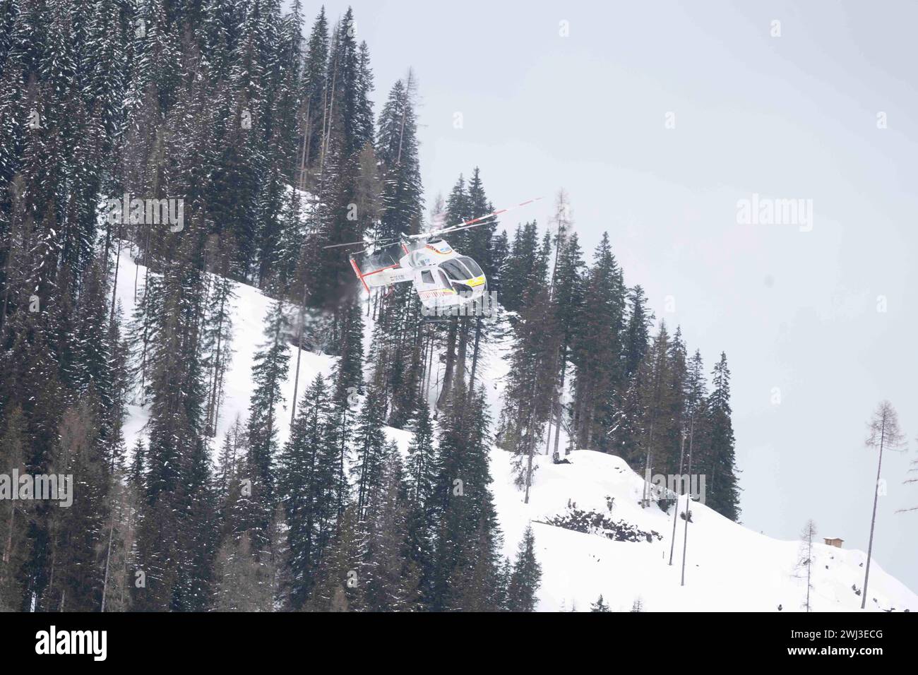 12.02.2024, Zauchensee, AUT, unterwegs in Salzburg, Themenbild, Verschiedene Themenbilder, Symbolbild, Notarzthubschrauber, im Bild Rettungshubschrauber, Notarzthubschrauber, erste Hilfe, Martin, Flugrettung, *** 12 02 2024, Zauchensee, AUT, unterwegs in Salzburg, Themenbild, verschiedene Themenbilder, Symbolbild, Nothubschrauber, auf dem Bild Rettungshubschrauber, Notfallhubschrauber, erste Hilfe, Martin, Luftrettung, Stockfoto