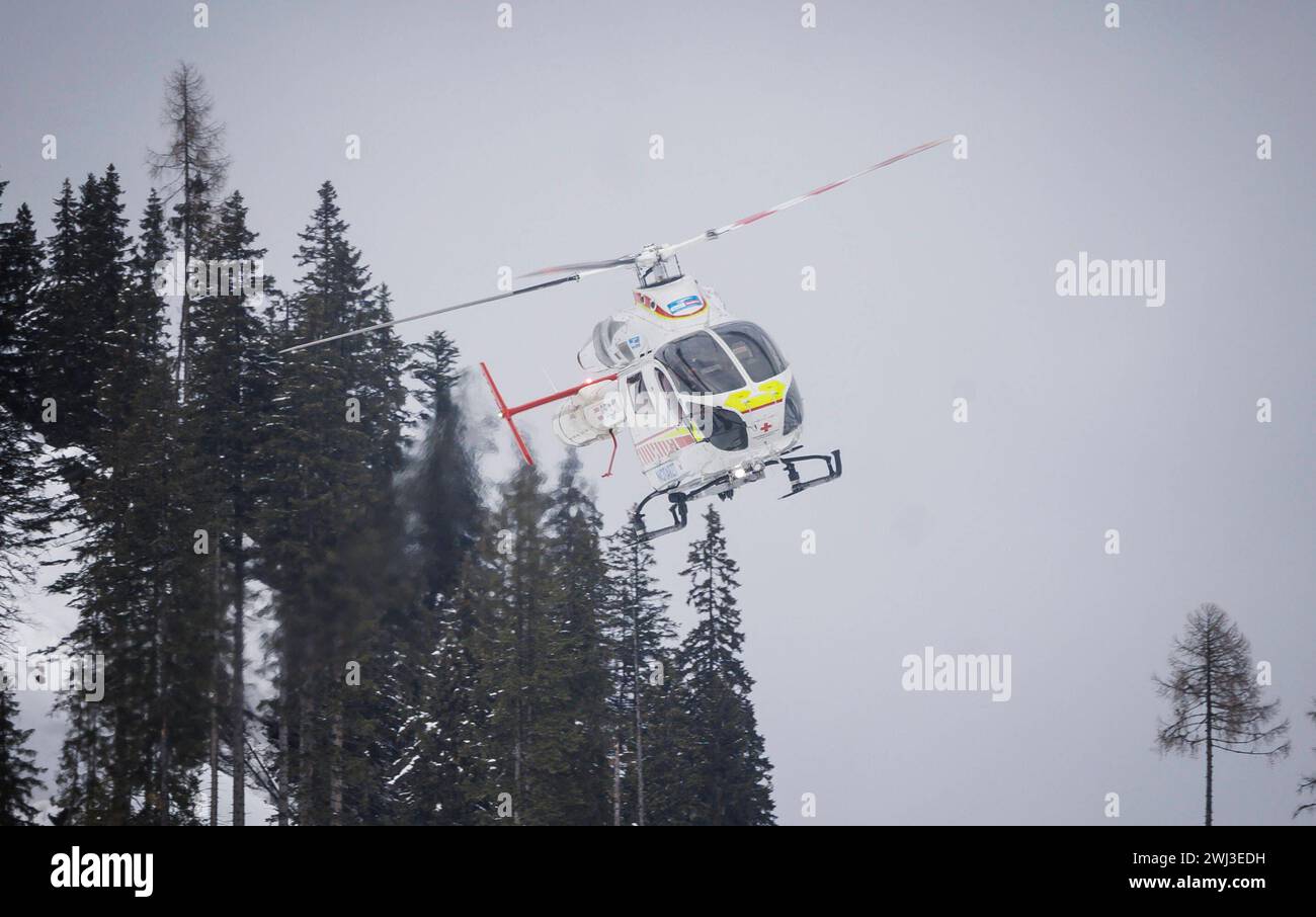 12.02.2024, Zauchensee, AUT, unterwegs in Salzburg, Themenbild, Verschiedene Themenbilder, Symbolbild, Notarzthubschrauber, im Bild Rettungshubschrauber, Notarzthubschrauber, erste Hilfe, Martin, Flugrettung, *** 12 02 2024, Zauchensee, AUT, unterwegs in Salzburg, Themenbild, verschiedene Themenbilder, Symbolbild, Nothubschrauber, auf dem Bild Rettungshubschrauber, Notfallhubschrauber, erste Hilfe, Martin, Luftrettung, Stockfoto
